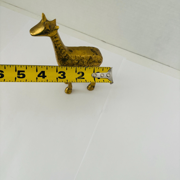 Vintage Brass Giraffe Paperweight, Small Office Decor, 1970s Collectible - Picture 9 of 10